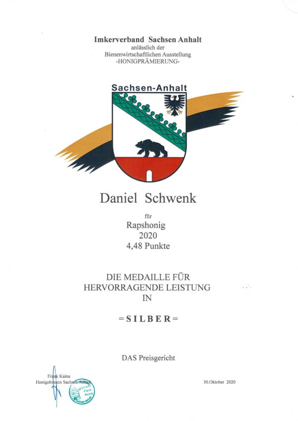 Honigpraemierung-Daniel-2020-600x849