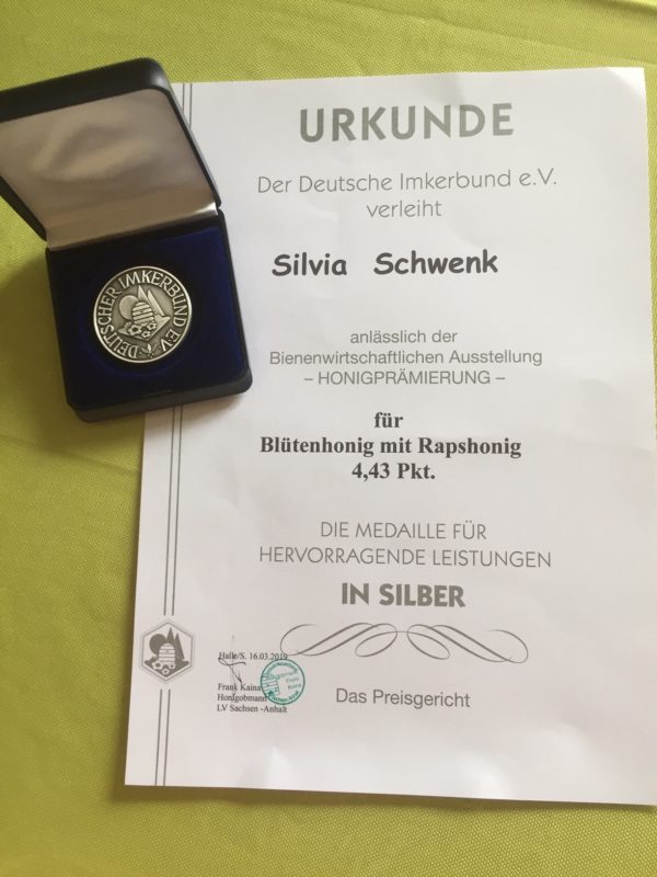 Silbermedaille-600x800
